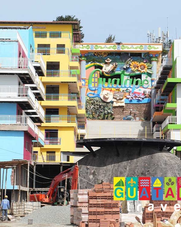Tour a Guatapé Transporte y refrigerio guatape travel desde medellin 4